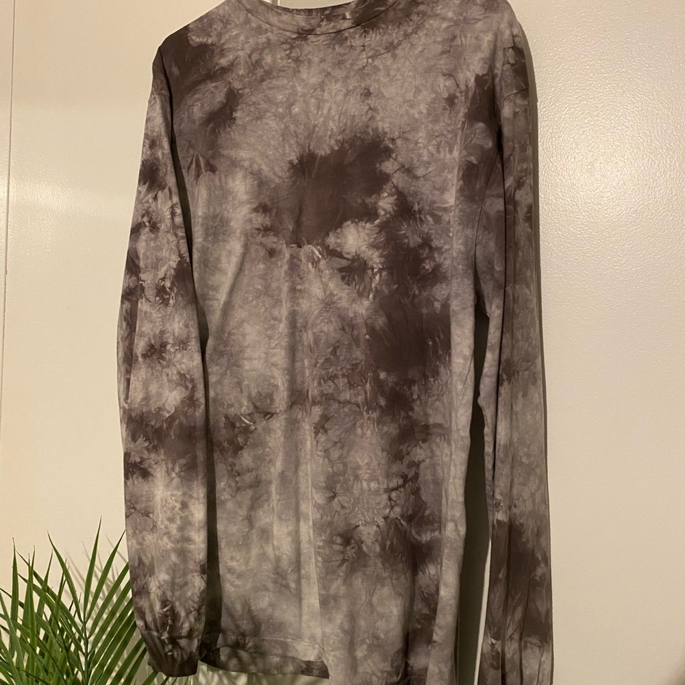Paperbacks Long Sleeve